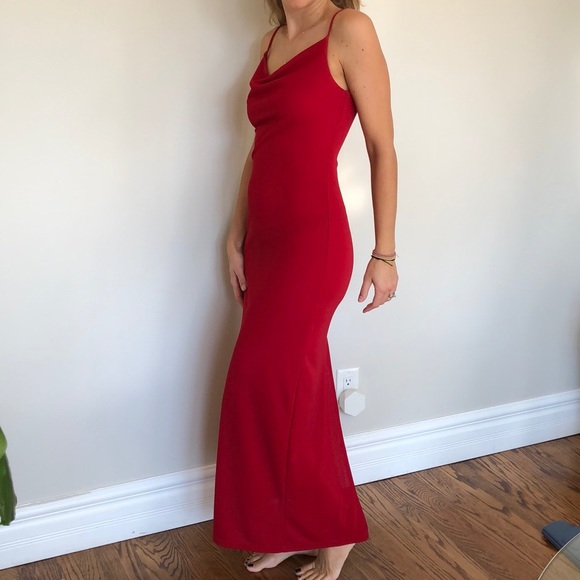 Spaghetti strap ankle length red dress. - Picture 2 of 8